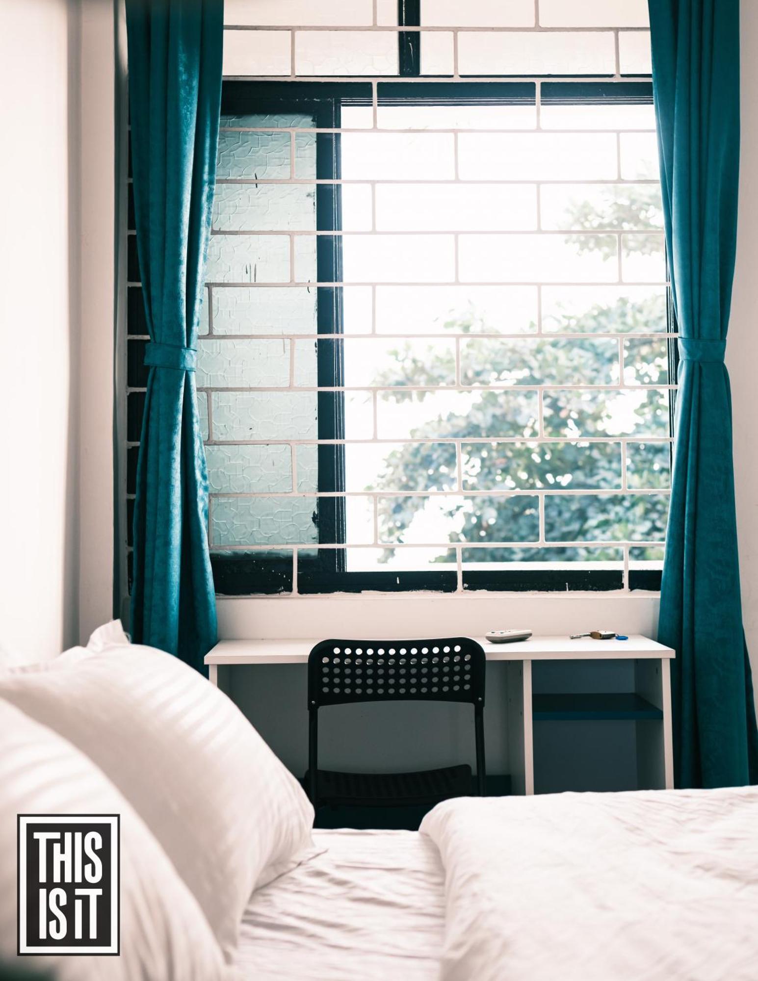 This Is It Beachfront - Rooms, Cafe & Events Арамбол Екстериор снимка