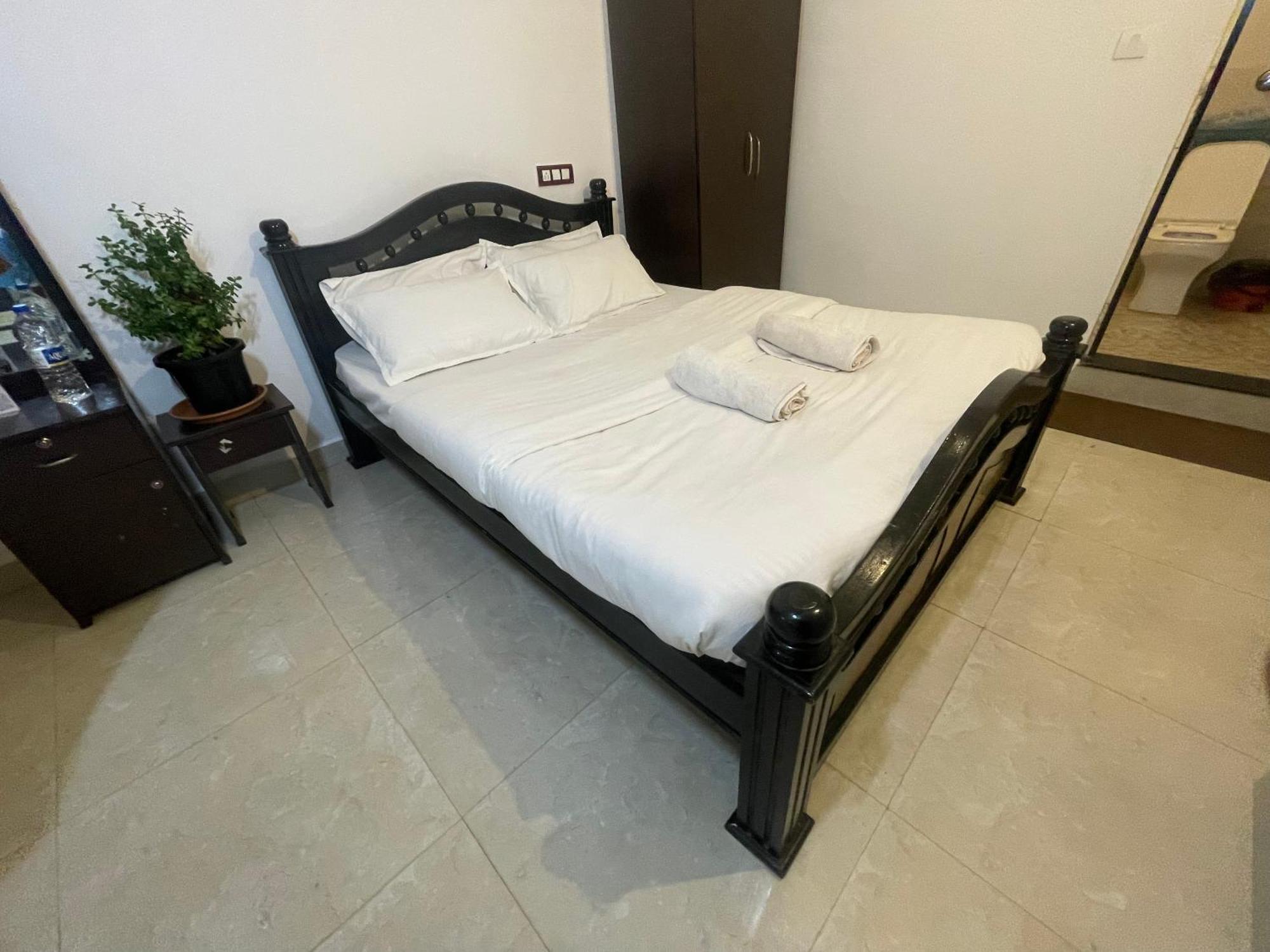 This Is It Beachfront - Rooms, Cafe & Events Арамбол Екстериор снимка